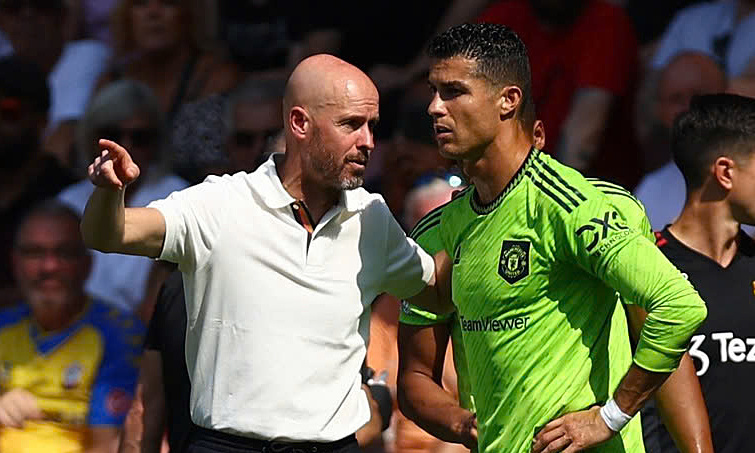 Ông Erik Ten Hag cho rằng ông chính là người phù hợp nhất để dẫn dắt MU.